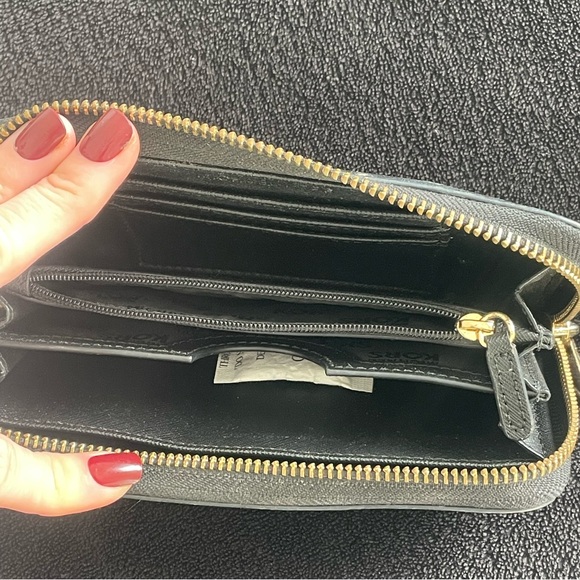 Michael Kors Black Leather Wallet - Picture 5 of 5
